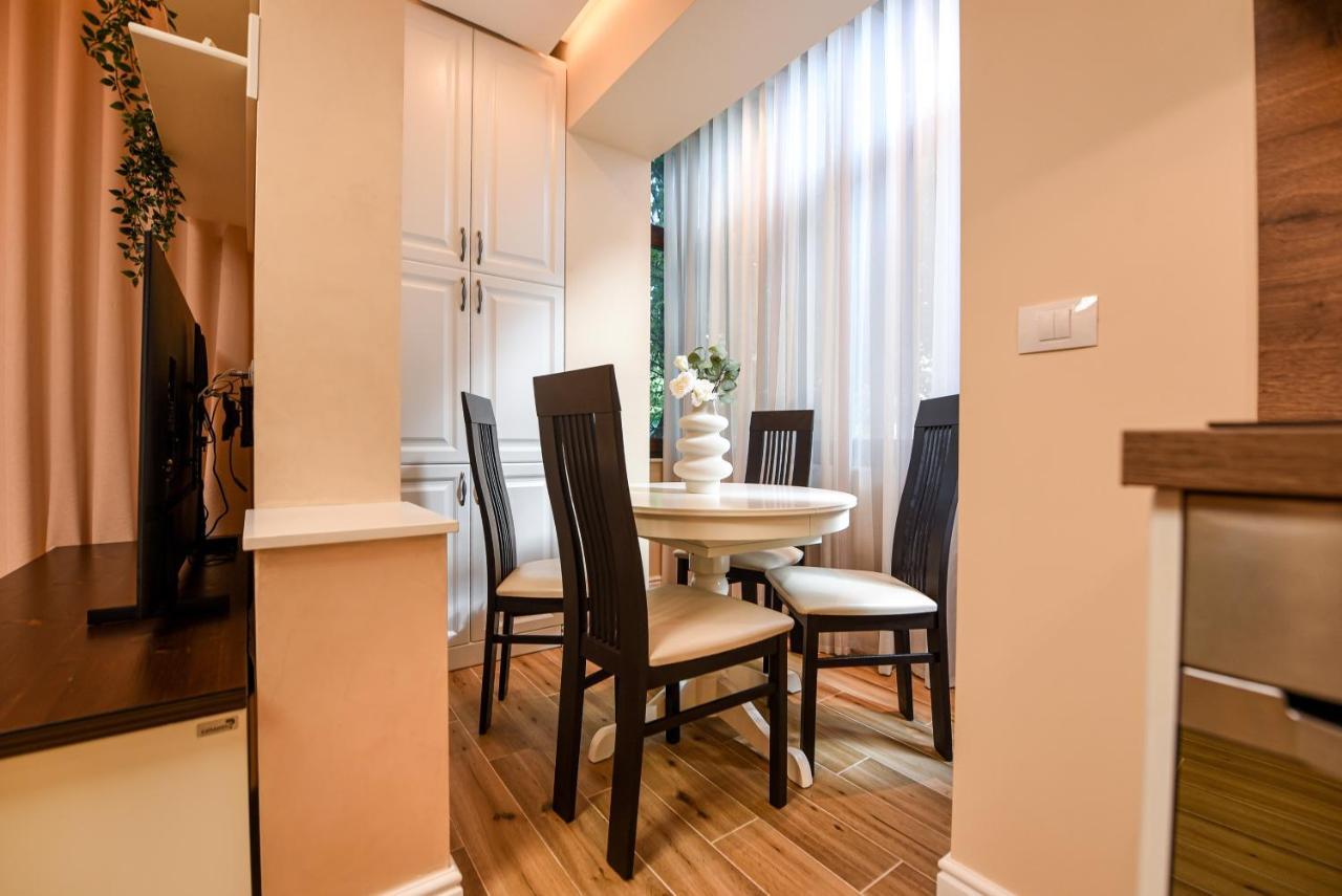 Green Leafy Brasov - Ideal 2 Bedroom Apartment Екстериор снимка