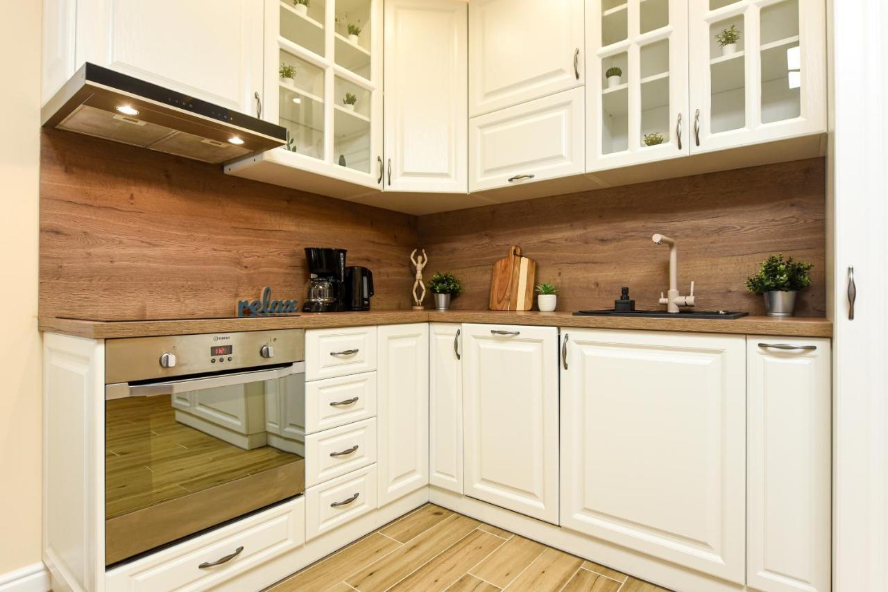 Green Leafy Brasov - Ideal 2 Bedroom Apartment Екстериор снимка