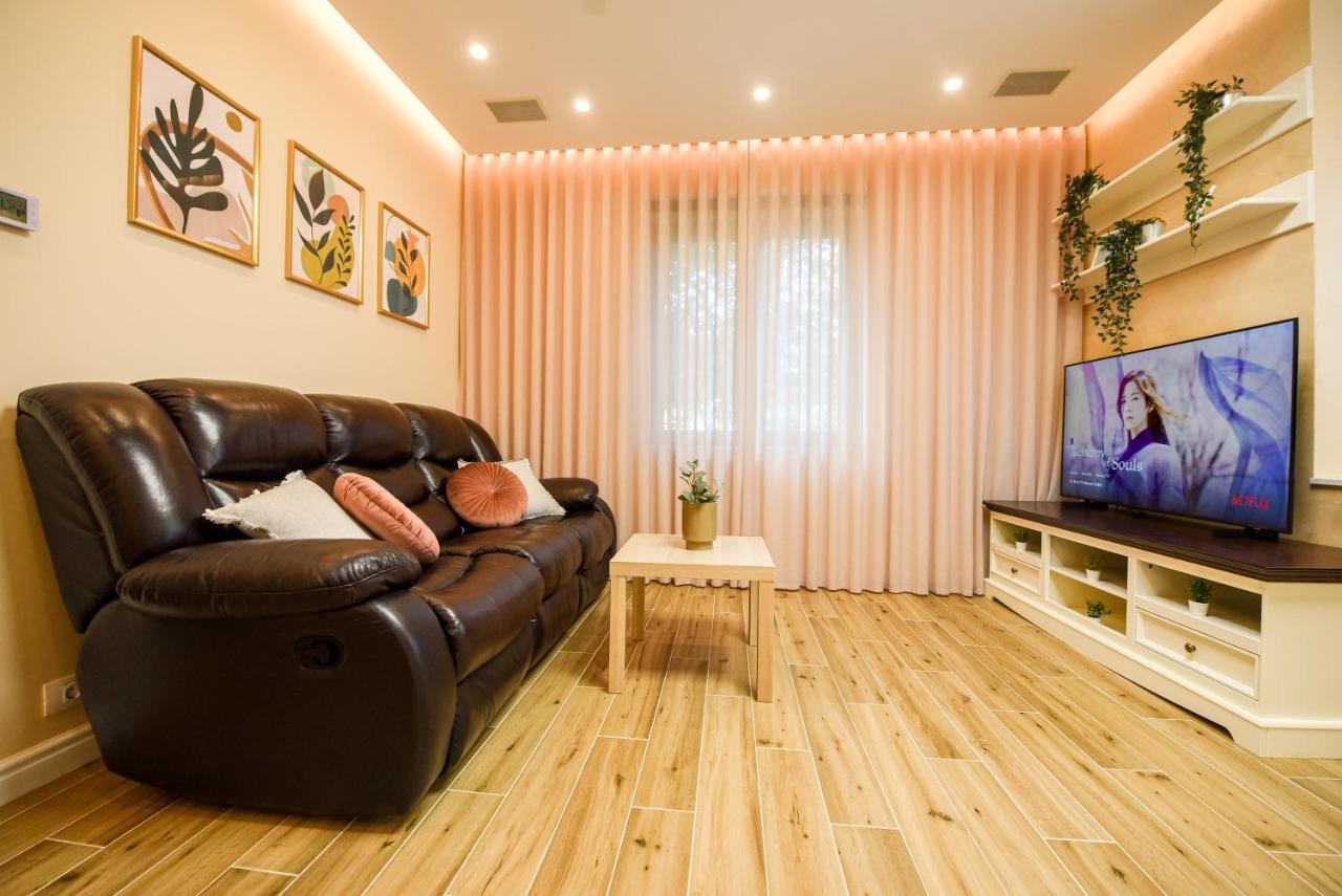 Green Leafy Brasov - Ideal 2 Bedroom Apartment Екстериор снимка