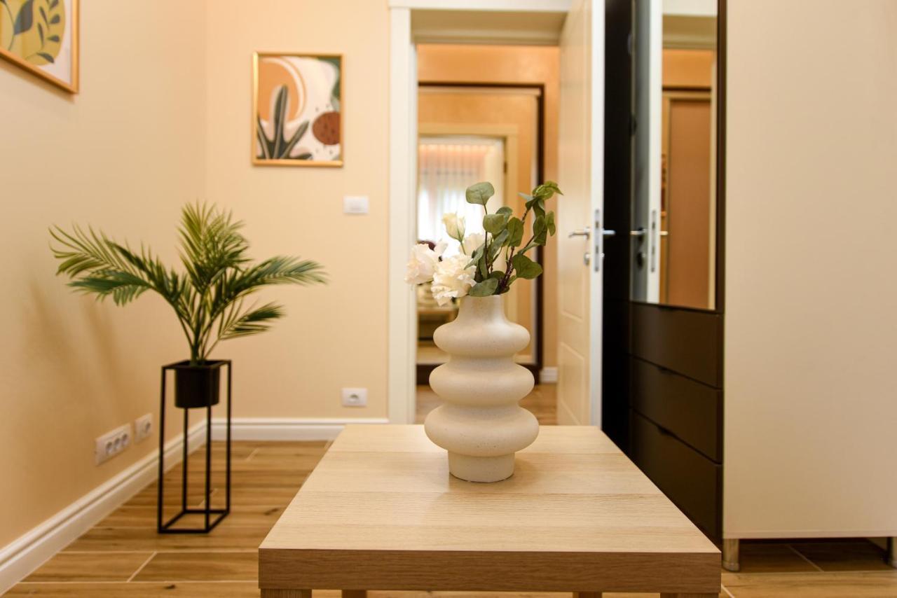 Green Leafy Brasov - Ideal 2 Bedroom Apartment Екстериор снимка