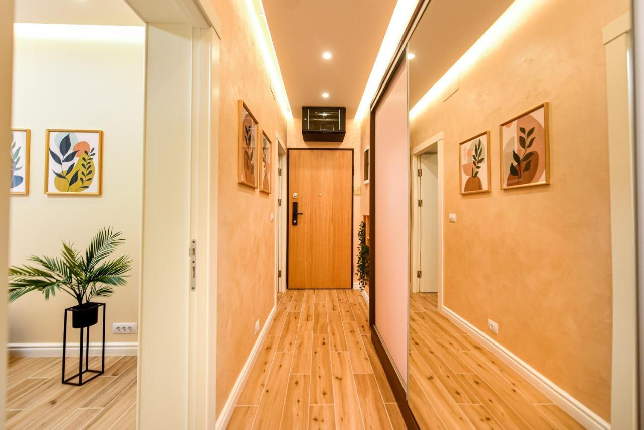 Green Leafy Brasov - Ideal 2 Bedroom Apartment Екстериор снимка